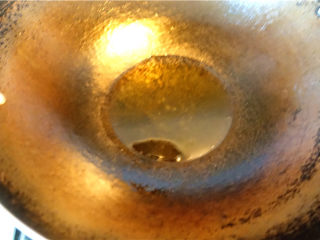 4、肉末烧豆腐皮,锅里放适量植物油,烧至7成热。