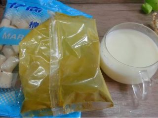 2、棉花天抹茶布丁,如图。其他材料