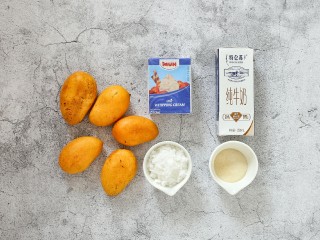 1、芒果布丁,准备好所需食材