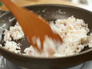 9、12m+赛螃蟹,炒熟出锅~