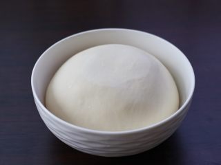 5、酸奶小吐司,约两倍大即可