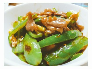 12、青椒炒肉,出锅，开饭～