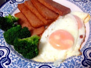 5、港式餐蛋面  ,稍微装饰一下，即可食用啦