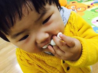 19、宝宝版酸奶溶豆,配一张东东宝贝吃溶豆