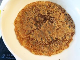 10、芝麻红糖饼 ,直至煎至两边都有点焦脆的感觉,就可以啦