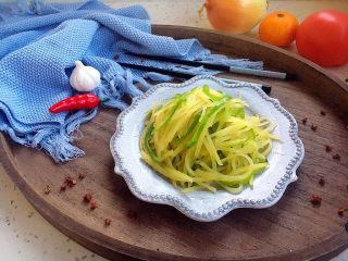 13、#圆土豆# 花椒油青椒土豆丝,成品图。