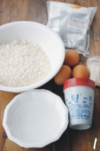 1、沙琪玛,准备材料。