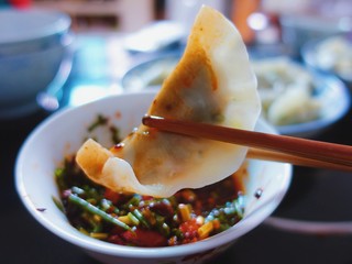 10、猪肉菠菜饺子(妈妈的独家秘方),蘸一下蘸料,吃一口,满足!☀️