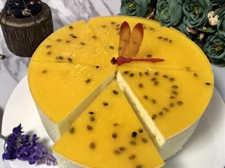 19、百香果慕斯,成品,好香,酸酸甜甜的很好吃!