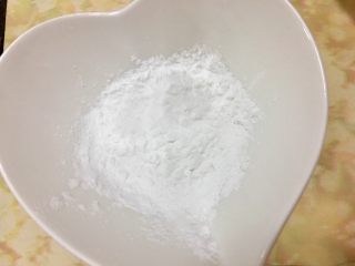 4、莧菜金針菇,準備太白粉30公克