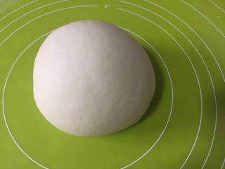 7、外脆内软的白吉馍,揉成光滑的面团，三光原则哦