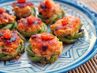 15、肉末酿豆角,近看