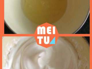 1、海棉小纸杯蛋糕,蛋白液中加入适量白醋，分次加入白砂糖，打至干性发泡