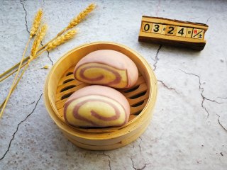 13、紫薯双色卷,成品