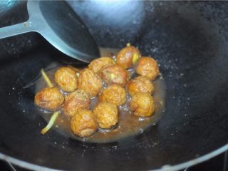 12、虎皮鹌鹑蛋——让孩子爱上吃蛋,最后大火收汁，出锅