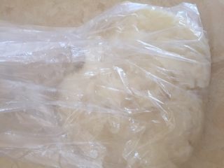 8、奥利奥雪梅娘,用袋子装好，放一边放凉备用