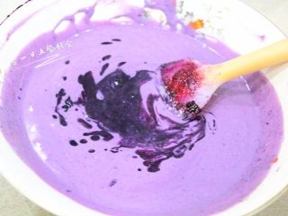 14、蓝莓慕斯,第三次加蓝莓液。