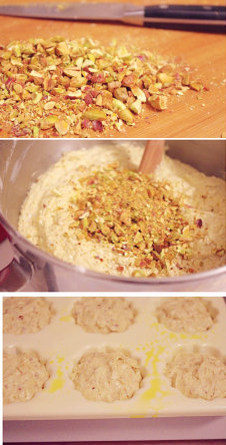 6、开心果磅蛋糕,面糊中加入稍微切碎的3/4杯开心果，混合好，入磅蛋糕烤盘中，烤箱中层烤1个半小时左右。