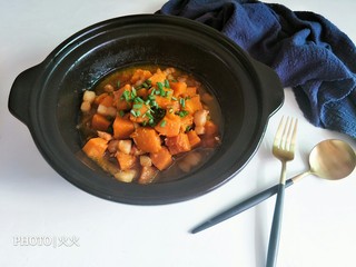 12、肉末南瓜,出锅撒适量葱花