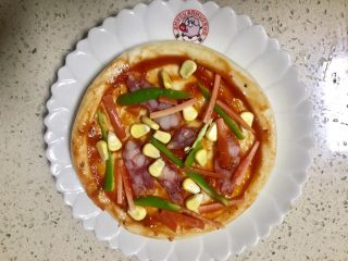 13、披萨~不一样的重奶酪拉丝披萨,放入一半分量的胡萝卜丝