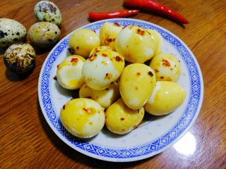 17、麻油滚蛋,芝麻油的香味很浓。