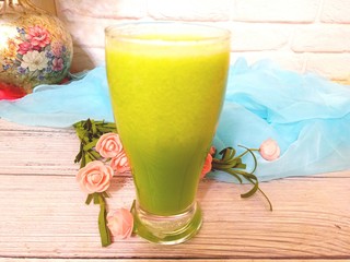 14、香瓜芹菜汁,成品图