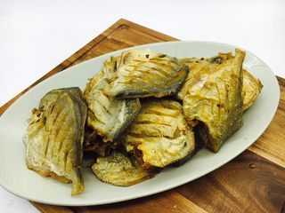 10、家熬平子鱼 （附有煎鱼小妙招）,煎好的平子鱼