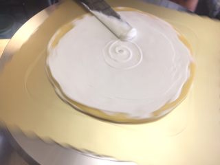 13、榴莲千层,一层皮一层奶油