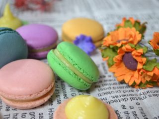 25、马卡龙柠檬蛋奶夹馅,成品。