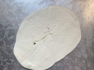 10、妈妈的味道菜包子,擀