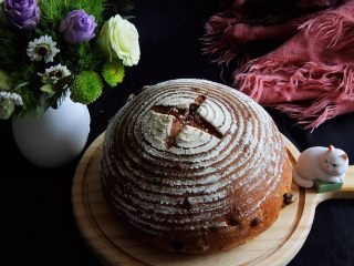 23、蔓越梅乡村面包,烤完冷却，装饰一下拍个照。