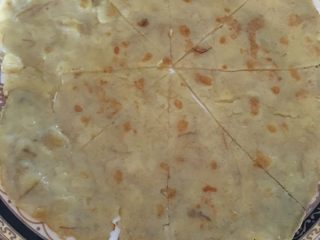 8、香蕉饼,平摊后可以切