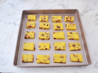 12、蔓越莓奶酥,排放入烤盘