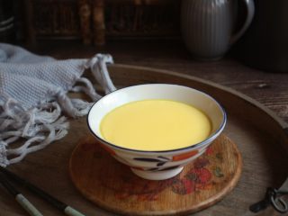 9、鹅蛋羹～孕妇餐,平滑如镜的鹅蛋羹出锅喽！