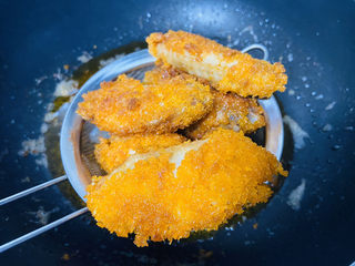 10、香酥炸鸡翅,控油