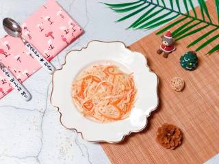 12、【宝宝辅食】鸡丝凉拌面,鸡丝凉拌面 get ✔，满足宝宝的胃，美翻你的心~