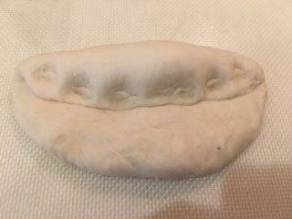 23、奶酪面包圈,要两手同时操作哦