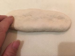 25、奶酪面包圈,再次压扁