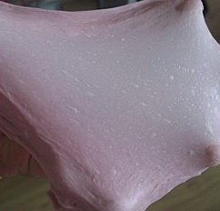 5、紫薯红豆沙吐司,选择自定义揉面功能，大约揉了一小时。