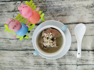 13、排骨薏米汤,小宝说????爸爸和????妈妈要来喝汤了