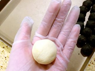 20、鲜肉汤圆&芝麻汤圆,滚圆一下 汤圆就包好了～～