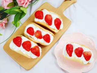 16、火爆Ins的StrawberryOmelet草莓抱抱卷,成品1