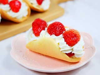 21、火爆Ins的StrawberryOmelet草莓抱抱卷,6