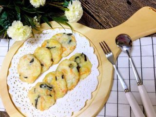 10、鲜虾豆腐饼,做好了