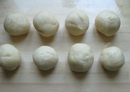 9、栗子香酥饼 ,醒5分钟