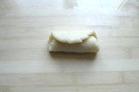 11、栗子香酥饼 ,再卷起来，醒15分钟