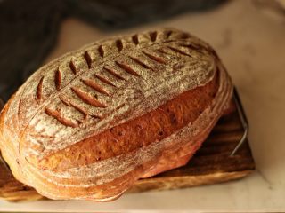 20、紫薯欧包,成品