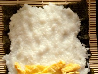 8、寿司????,铺平饭。加自己爱吃的。☺️