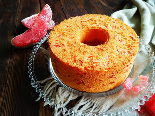 21、红柚果粒蛋糕,成品图。