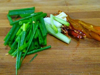 10、圆土豆＋香辣土豆丝,所有配料已准备好